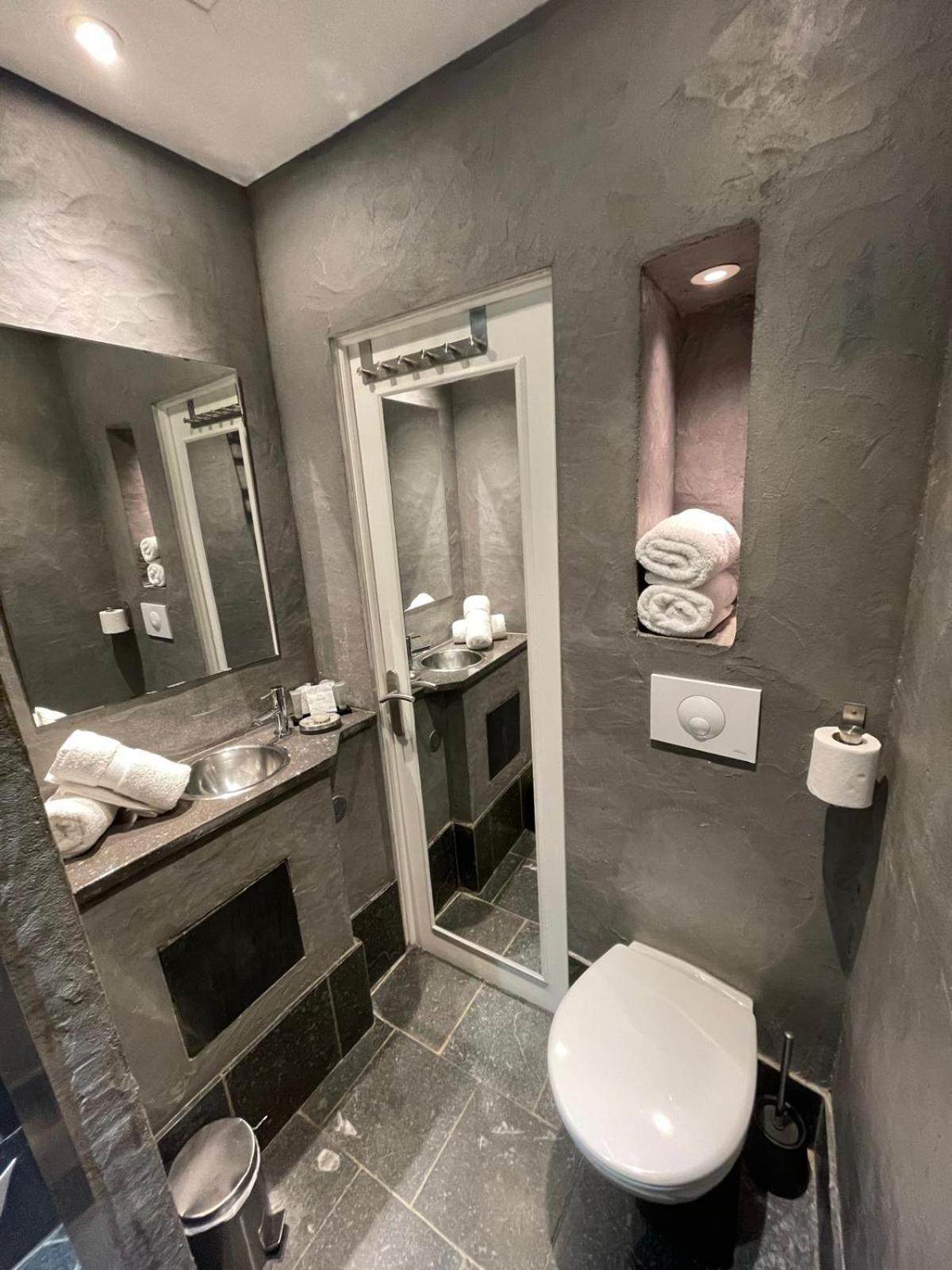 Hotel B Lodge Сен-Тропе Экстерьер фото